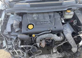 Silnik Opel zafira B 1.9 CDTI
