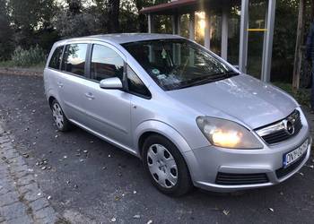 Opel zafira B 7os zadbana bez rdzy dieselek