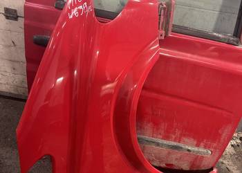 Błotnik prawy Mercedes Vito W639 kolor 3586