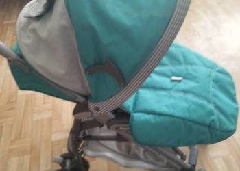 Bardzo ładny wózek spacerowka