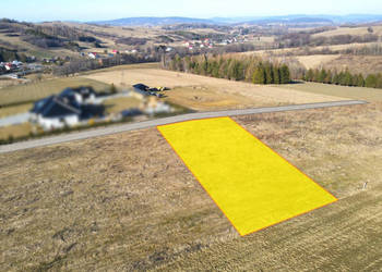 Grunt 1400m2 Wolica