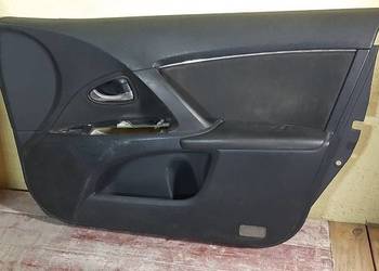 Boczek tapicerka prawy przód Toyota Avensis T27