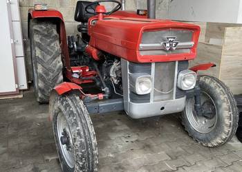 Traktor Massey Ferguson 135 (jak c330)
