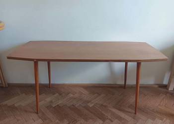 stolik kawowy drewniany jamnik patyczak lata 60 vintage PRL retro