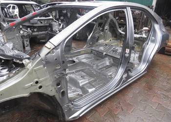 PRÓG SŁUPEK LEWY BOK CIVIC IX HB NH737M