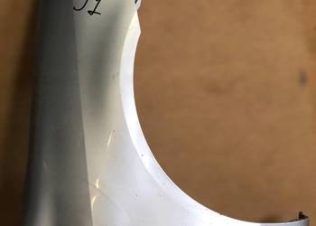 BŁOTNIK PRZEDNI COROLLA E12 02-07 PRAWY kod lakieru nie znany corolla 120