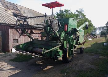 John Deere 330