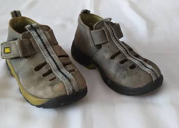 Buty dziecięce – DM’s – sandały