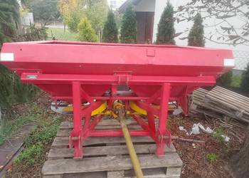 Siewnik 800l lely