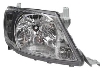 Toyota Hilux 08-12 Lampa przednia reflektor przedni Prawa NO