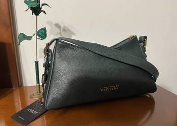 Zielona torebka damska skórzana typu bagietka Venezia skóra naturalna