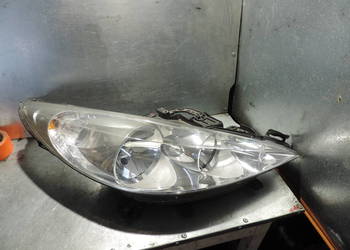 LAMPA PRAWY PRZÓD PRZEDNIA PEUGEOT 207 FL