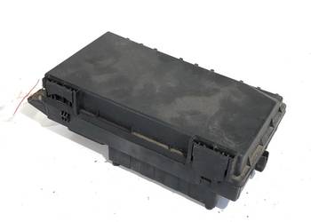 SKRZYNKA BEZPIECZNIKÓW OPEL ASTRA H 13206749 Hatchback 05-10 1.4 90KM