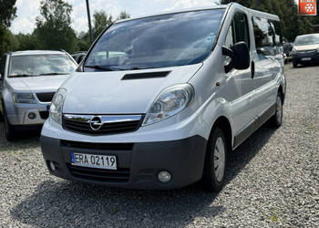 Opel Vivaro 2,0 benzyna 115 9 osobowy klima. I (2001-2014)