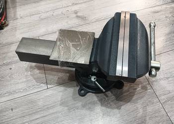 Imadło szczęki 150mm ślusarski obrotowe do komórki , piwnicy itp.
