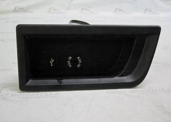 BMW F30 12r gniazdo USB AUX 4207358 105026813 58450710