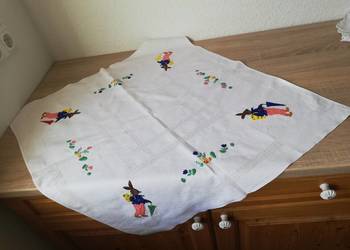 Serweta z zajączkiem różnego koloru parasolka