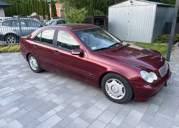 Mercedes benz W203 c200cdi 2000 USZKODZONY