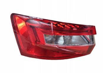 LAMPA LEWY TYŁ SKODA SUPERB III KOMBI (3V5) 2015-... - 3V9.945.207A