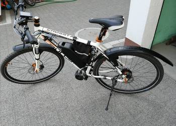 Rower elektryczny Bulls Crosstail rama 54-21 cali, koła 28