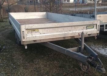 Przyczepa samochodowa platforma laweta