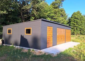 Garaże blaszane 9x5 w kolorze lub drewnopodobne Producent