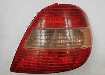 Lampa Prawy Tył Tylna Prawa Toyota Avensis T22 Liftback Lift