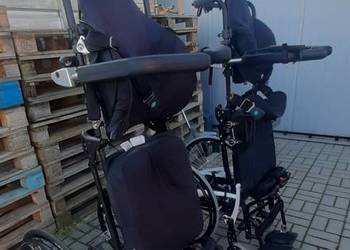 Wózek inwalidzki który postawi cię na nogi- pionizujący z funkcją leżenia