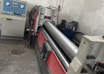 Walcarka hydrauliczna 3 – rolkowa MTPS 8 x 2000 zwijarka