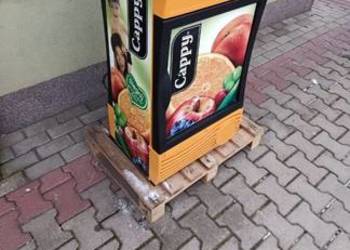 Szafa chłodnicza witryna przeszklona