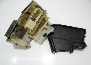 OBUDOWA SKRZYNKA BEZPIECZNIKÓW BMW E60 E61 7520899 (4642129) EU