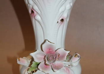 Wazon z różyczkami, Włochy nr 538 Wazon z różyczkami, Włochy nr 538