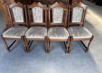 Masywne dębowe krzesła- meble holenderskie