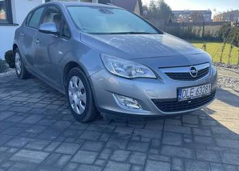 Opel Astra *1.6 benzyna* 115KM