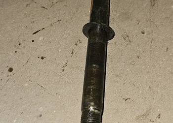 Oś ośka wahacza/silnika suzuki rm 125 1993 oraz 250