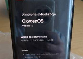 JOYROOM uchwyt na telefon do samochodu z przyssawką na deskę/biurko.