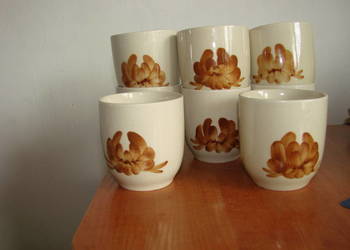 Mirostowice fajansowy kubeczek