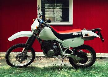 HONDA XR600R