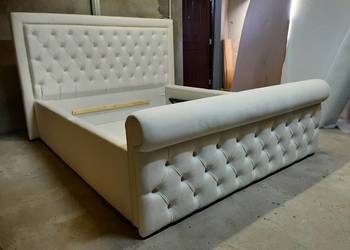 Łóżko sypialniane, tapicerowane CEZARELLA oryginalny design