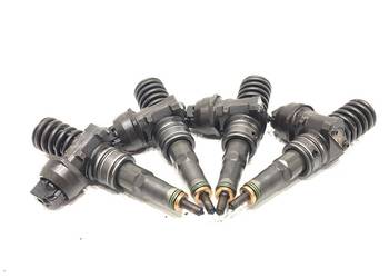 POMPOWTRYSKIWACZE KOMPLET VW GOLF PLUS V 1.9 105KM 04-13 WTRYSKI KOMPL