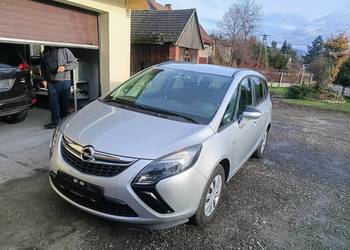 Opel Zafira 2015
