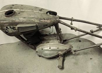 Victoria KR 20 silnik rama zbiornik