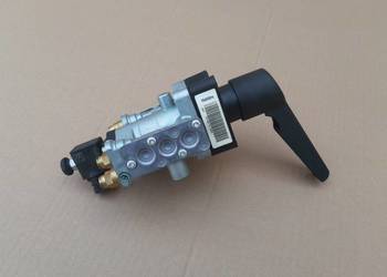 HALDEX ZAWÓR PODNOSZENIA OSI 338058121