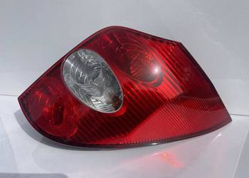 RENAULT LAGUNA 2 PRAWA LAMPA TYŁ KOMBI