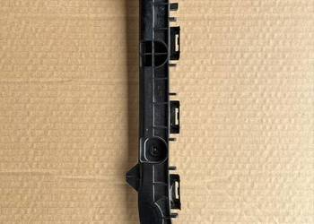 TOYOTA COROLLA E21 KOMBI ŚLIZG ZDERZAKA TYŁ PRAWY 52575-02201