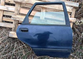 Drzwi tylne prawe Volvo v40 96-04 granatowe