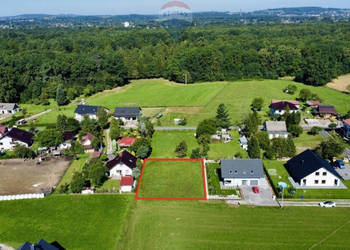 Widok na góry, Spokojna okolica