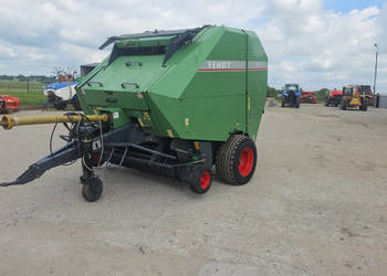 Prasa zwijająca FENDT 2600 V, przebieg 7500 balotów, siatka, sznurek, zmie…