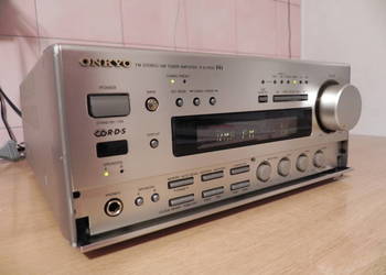 Amplituner Onkyo R-811RDS R1
