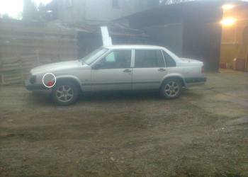 Nadkole tylne tył prawe lub lewe Volvo 940 960 sedan 90-94